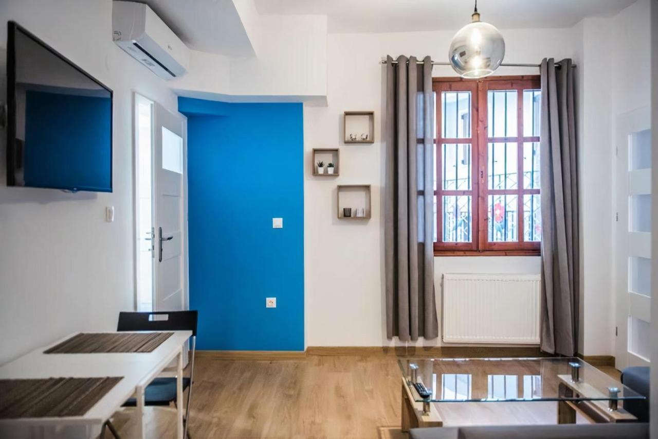 Blue Geranium With Private Backyard Appartement Thessaloniki Buitenkant foto